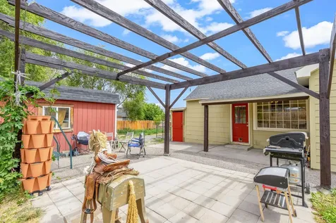 496 SW 2nd Street Madras OR 97741