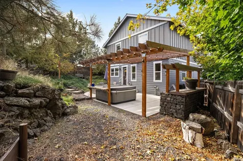62906 Bilyeu Way Bend OR 97701