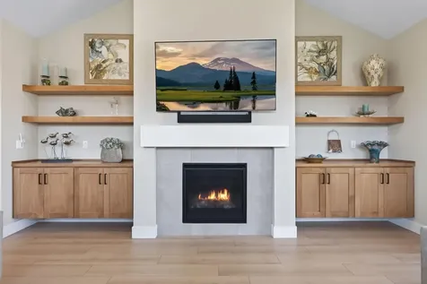 4733 SW Badger Court Redmond OR 97756