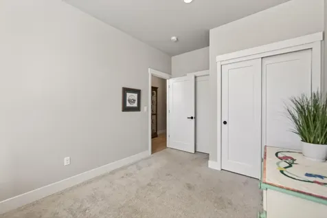 4733 SW Badger Court Redmond OR 97756