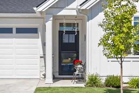 4733 SW Badger Court Redmond OR 97756