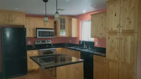 1600 NW Sue Circle Grants Pass OR 97526
