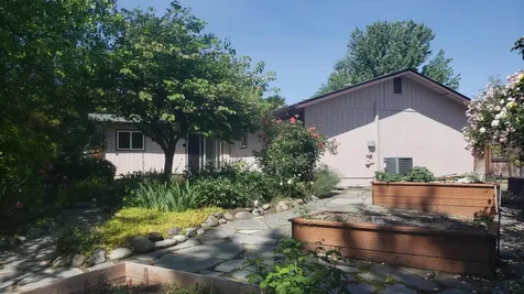 1600 NW Sue Circle Grants Pass OR 97526