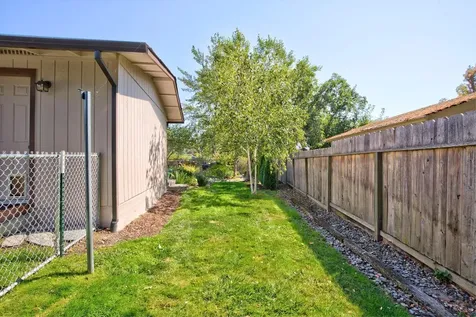 1600 NW Sue Circle Grants Pass OR 97526