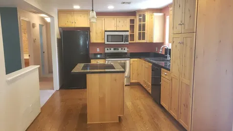 1600 NW Sue Circle Grants Pass OR 97526