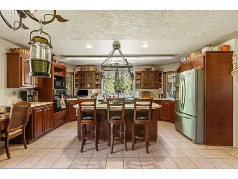 913 Starveout Creek Road Azalea OR 97410