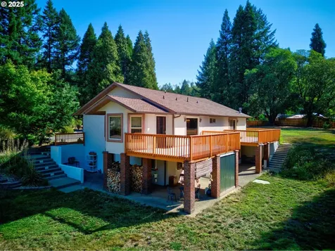 913 Starveout Creek Road Azalea OR 97410