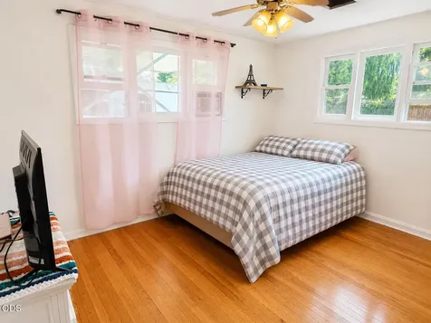 423 SE M Street Grants Pass OR 97526
