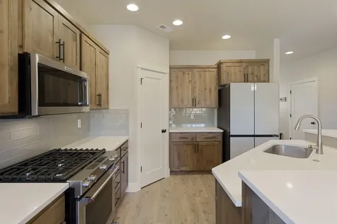 4999 SW Yew Place Redmond OR 97756