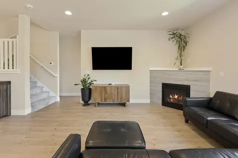 4999 SW Yew Place Redmond OR 97756