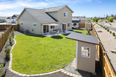 4999 SW Yew Place Redmond OR 97756