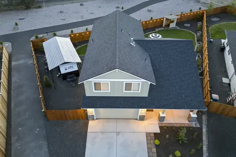 4999 SW Yew Place Redmond OR 97756
