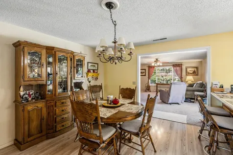 2930 Bailey Avenue Medford OR 97504