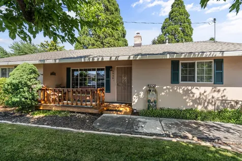 2930 Bailey Avenue Medford OR 97504
