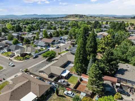 2930 Bailey Avenue Medford OR 97504
