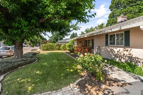 2930 Bailey Avenue Medford OR 97504