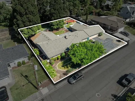 2930 Bailey Avenue Medford OR 97504