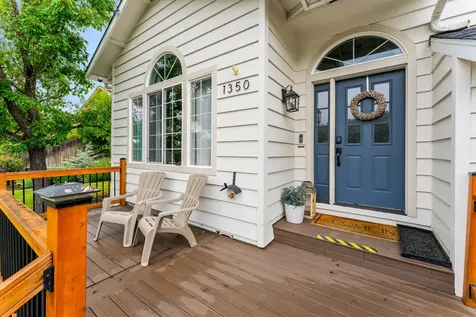 1350 Forestview Drive Grants Pass OR 97527