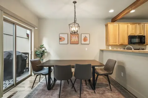 20184 Merriewood Lane Bend OR 97702