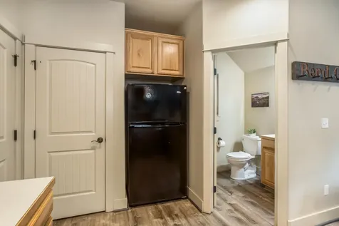 20184 Merriewood Lane Bend OR 97702