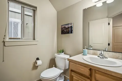 20184 Merriewood Lane Bend OR 97702