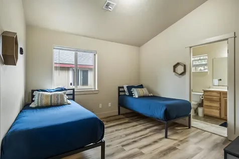 20184 Merriewood Lane Bend OR 97702
