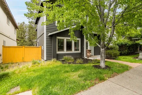 20184 Merriewood Lane Bend OR 97702
