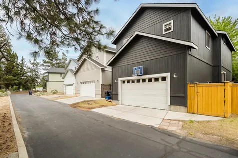20184 Merriewood Lane Bend OR 97702