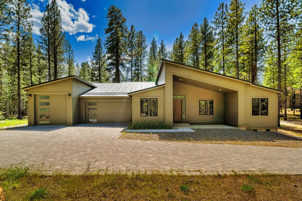 13759 Partridge Foot Black Butte Ranch OR 97759
