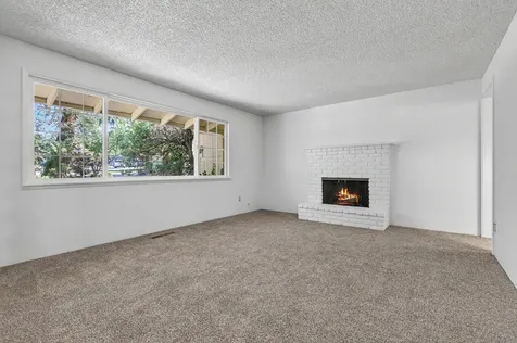 1996 Woodlawn Drive Medford OR 97504