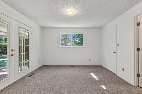 1996 Woodlawn Drive Medford OR 97504