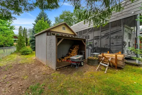 22300 Highway 62 Shady Cove OR 97539
