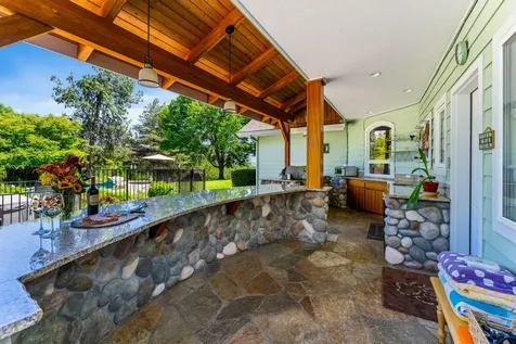 1117 Peco Road Grants Pass OR 97526