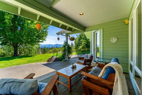 1117 Peco Road Grants Pass OR 97526