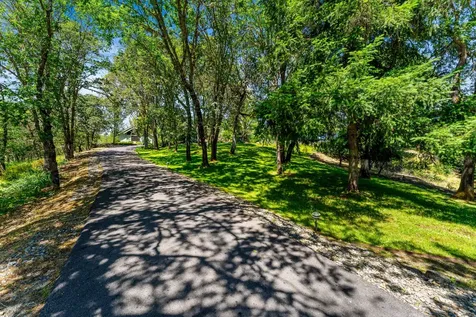 1117 Peco Road Grants Pass OR 97526