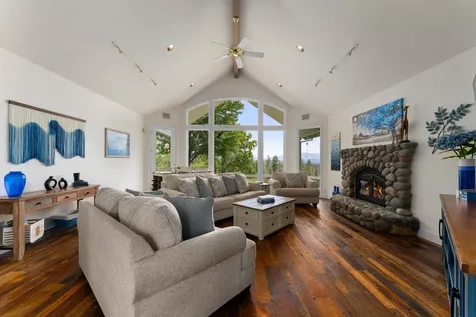 1117 Peco Road Grants Pass OR 97526