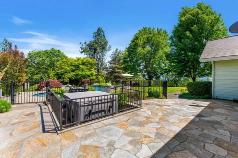 1117 Peco Road Grants Pass OR 97526