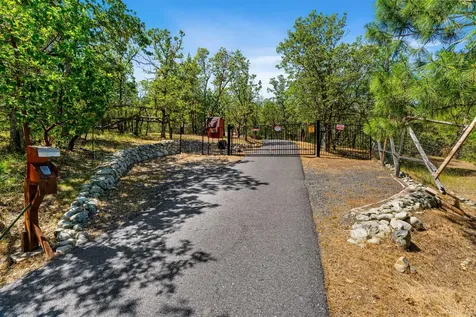 1117 Peco Road Grants Pass OR 97526
