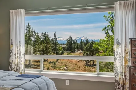 17584 Mountain View Road Sisters OR 97759