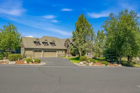 9009 Merlin Drive Redmond OR 97756