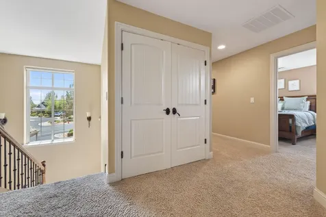 9009 Merlin Drive Redmond OR 97756
