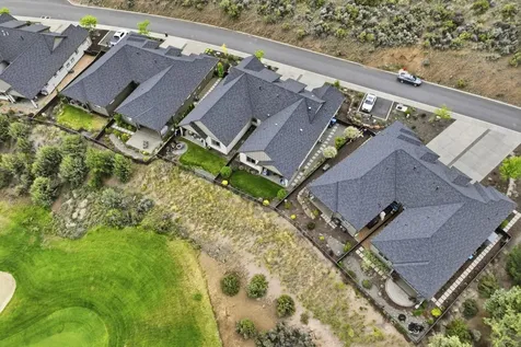 2736 NW Fairway Heights Drive Bend OR 97703