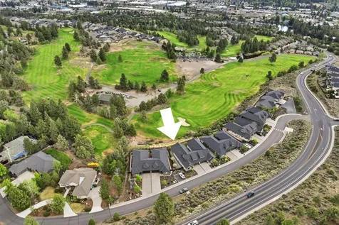 2736 NW Fairway Heights Drive Bend OR 97703
