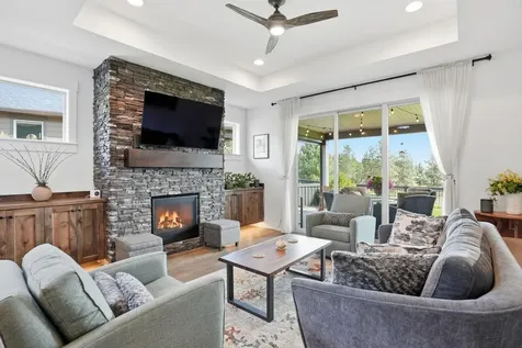 2736 NW Fairway Heights Drive Bend OR 97703