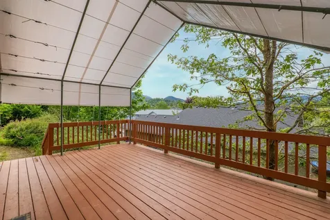 1375 Forestview Drive Grants Pass OR 97527