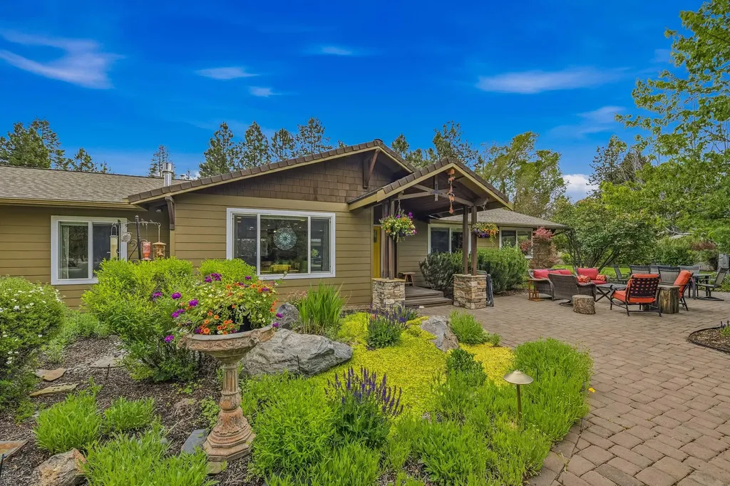 21721 Filly Court Bend OR 97702