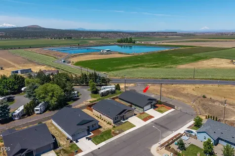 647 Liberty Drive Metolius OR 97741