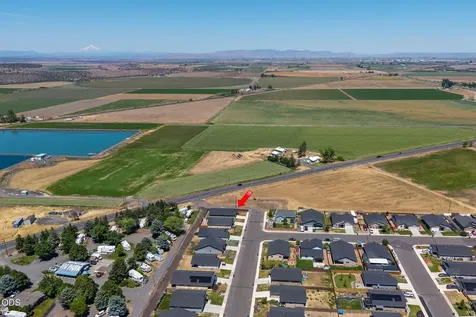 647 Liberty Drive Metolius OR 97741