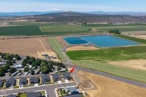647 Liberty Drive Metolius OR 97741