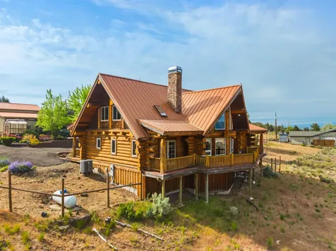 10739 SW Shad Road Terrebonne OR 97760